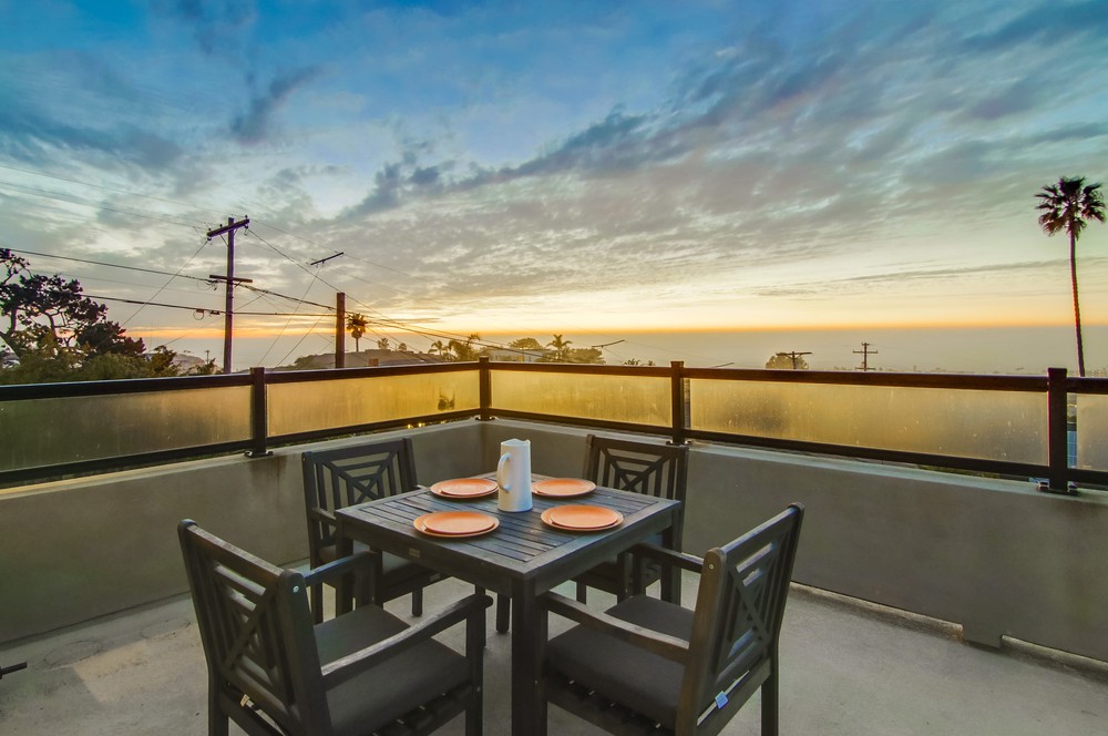 Virtual tour photo 52 of 89 for 4557 Santa Cruz Ave