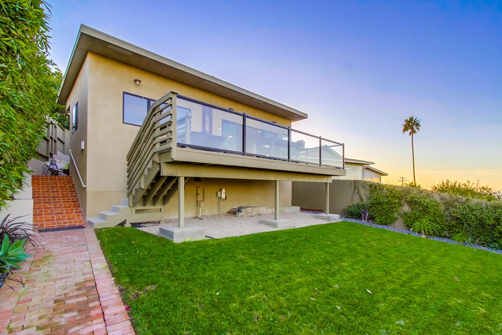Virtual tour photo 4 of 68 for 4557 Santa Cruz Ave