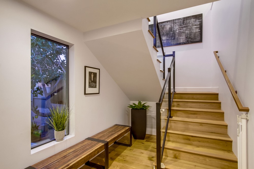 Virtual tour photo 29 of 68 for 4557 Santa Cruz Ave