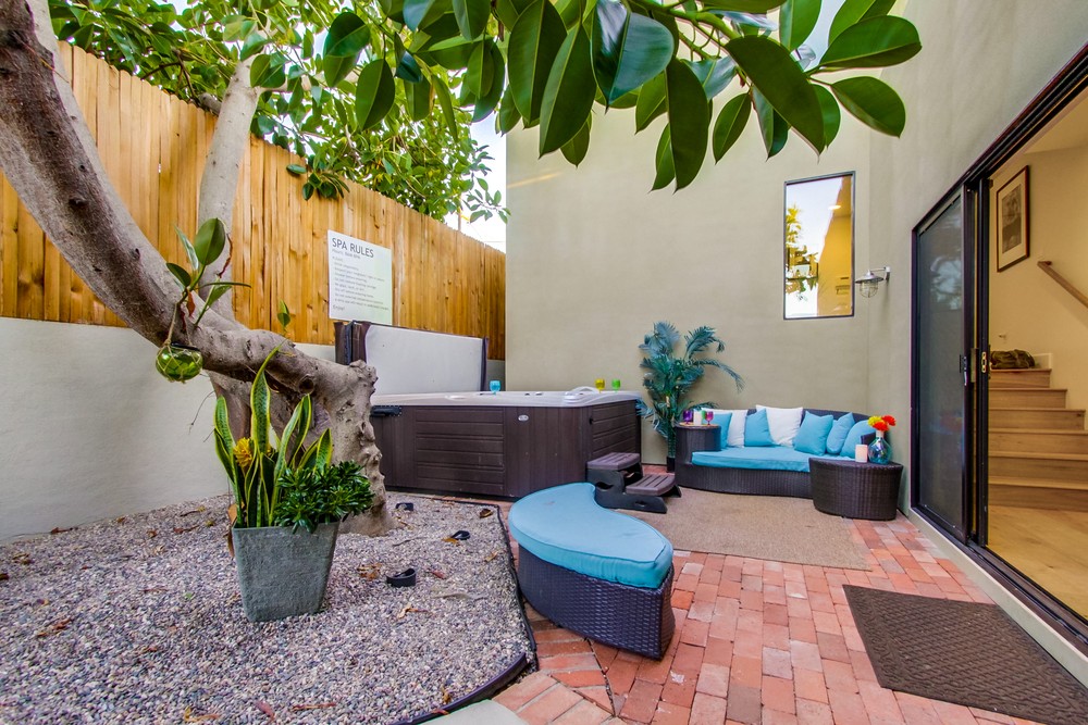 Virtual tour photo 52 of 68 for 4557 Santa Cruz Ave