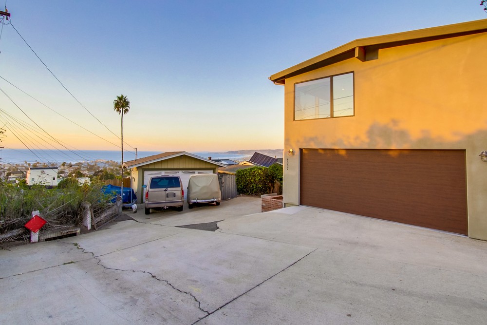 Virtual tour photo 56 of 68 for 4557 Santa Cruz Ave