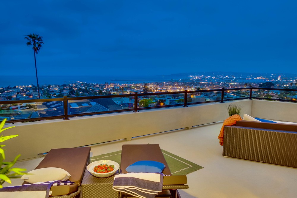 Virtual tour photo 4 of 98 for 4557 Santa Cruz Avenue