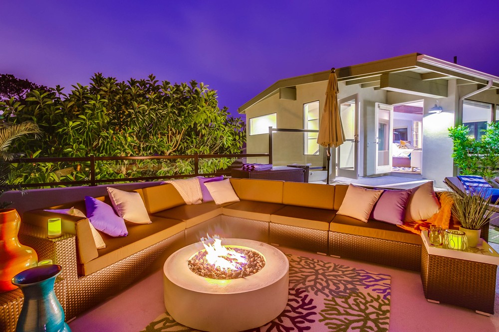 Virtual tour photo 11 of 98 for 4557 Santa Cruz Avenue