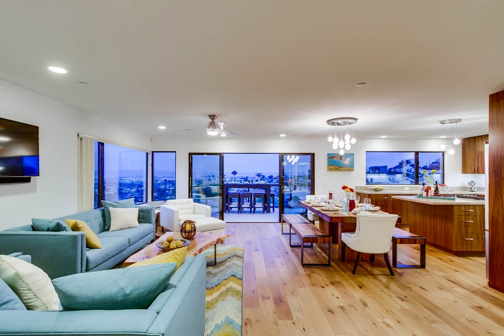 Virtual tour photo 14 of 98 for 4557 Santa Cruz Avenue