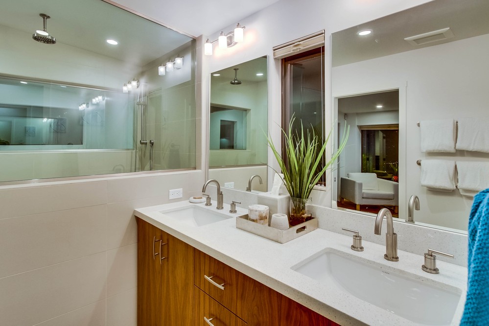 Virtual tour photo 35 of 98 for 4557 Santa Cruz Avenue