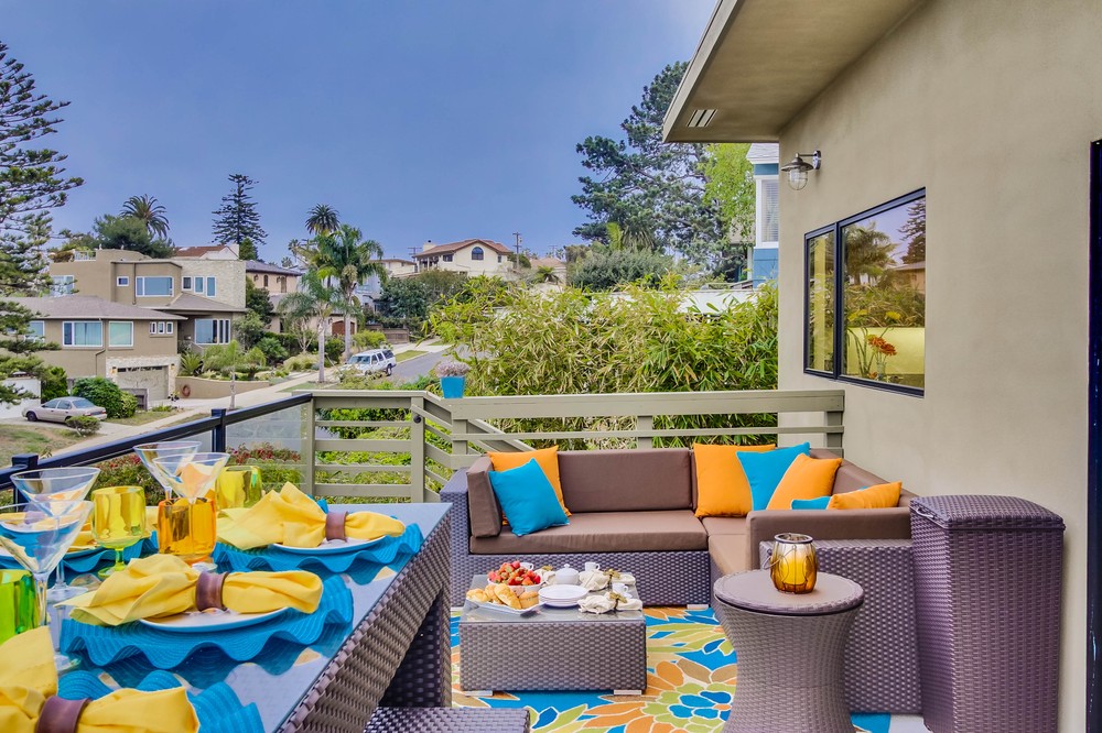 Virtual tour photo 54 of 98 for 4557 Santa Cruz Avenue