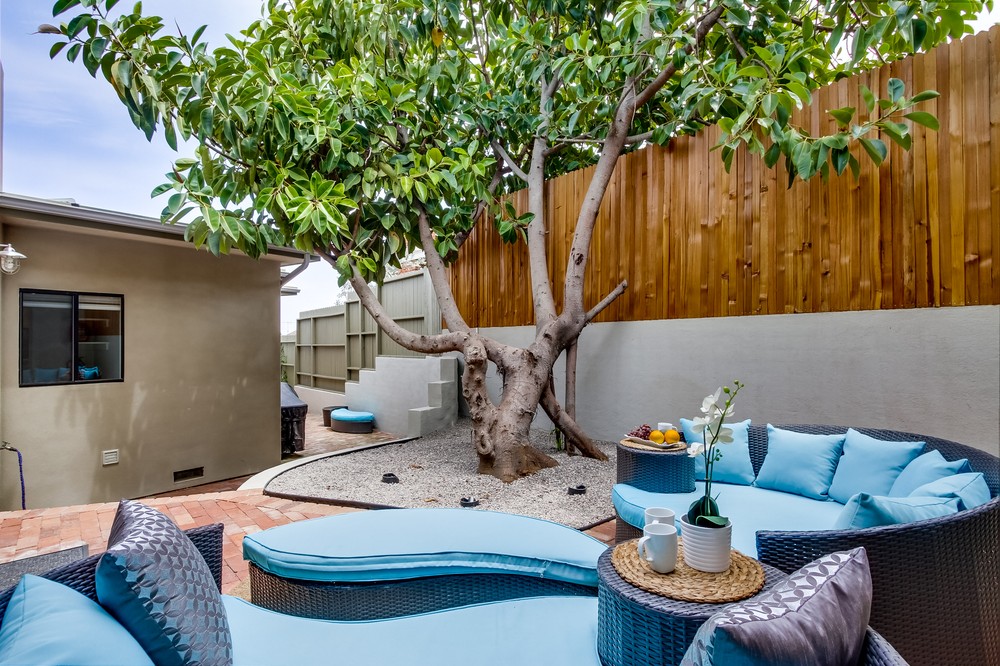 Virtual tour photo 75 of 98 for 4557 Santa Cruz Avenue
