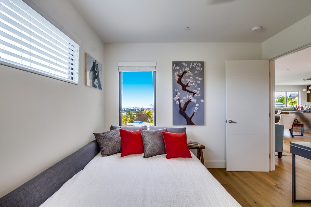 Virtual tour photo 89 of 98 for 4557 Santa Cruz Avenue