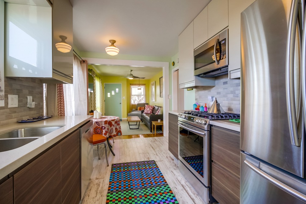 Virtual tour photo 12 of 30 for 4559 Narragansett Ave