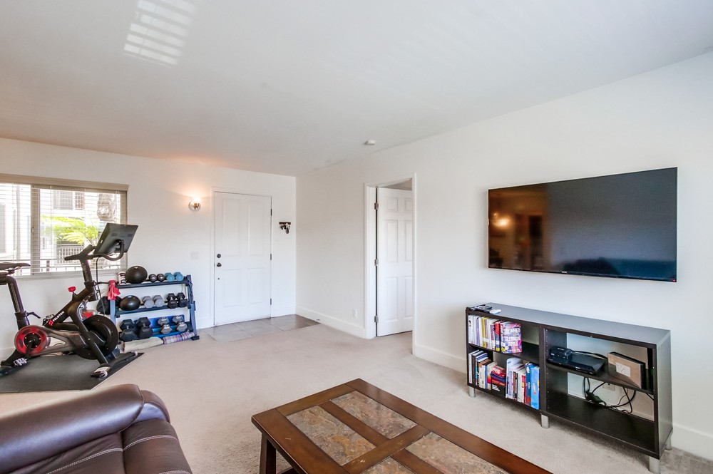Virtual tour photo 17 of 39 for 4560 60th St Unit 12
