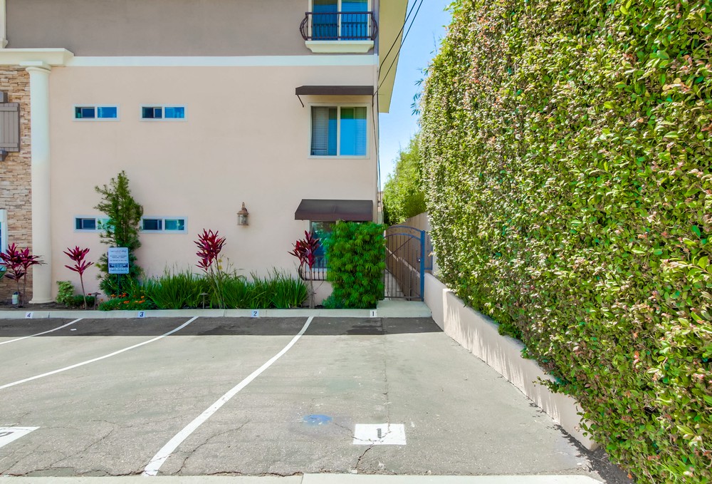 Virtual tour photo 38 of 39 for 4560 60th St Unit 12