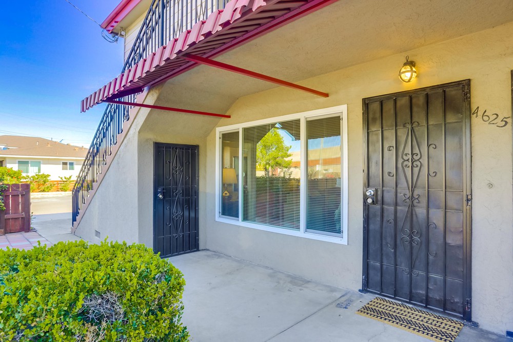 Virtual tour photo 5 of 31 for 4562 62nd St