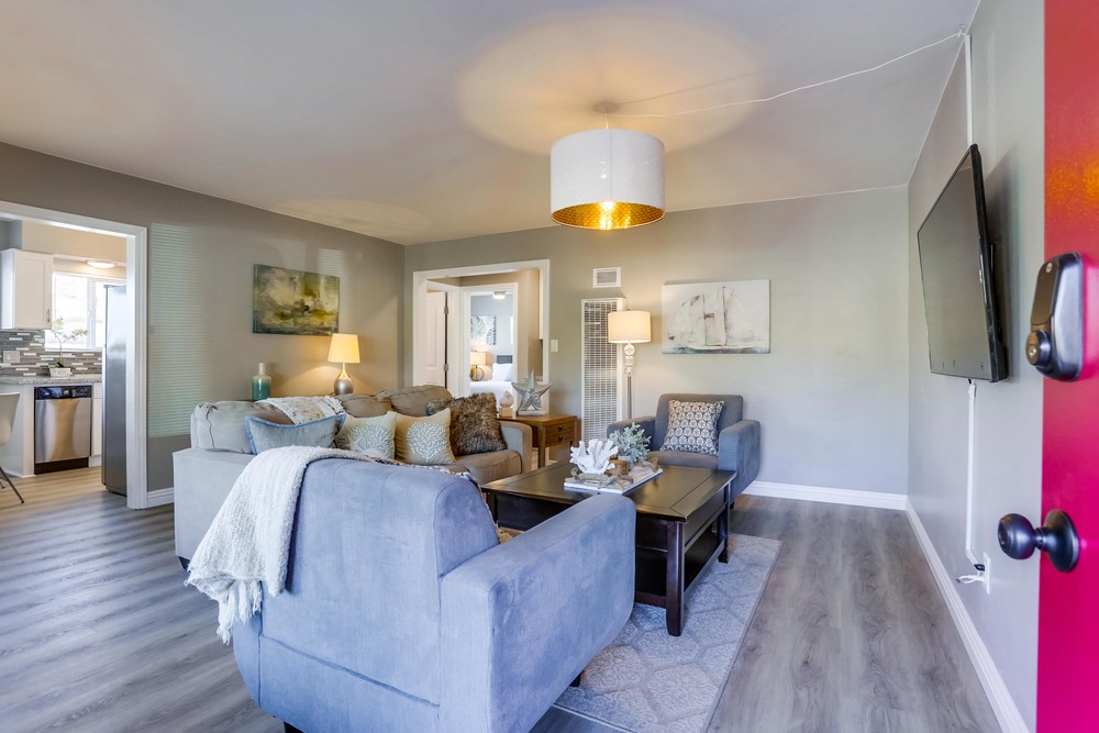 Virtual tour photo 6 of 31 for 4562 62nd St