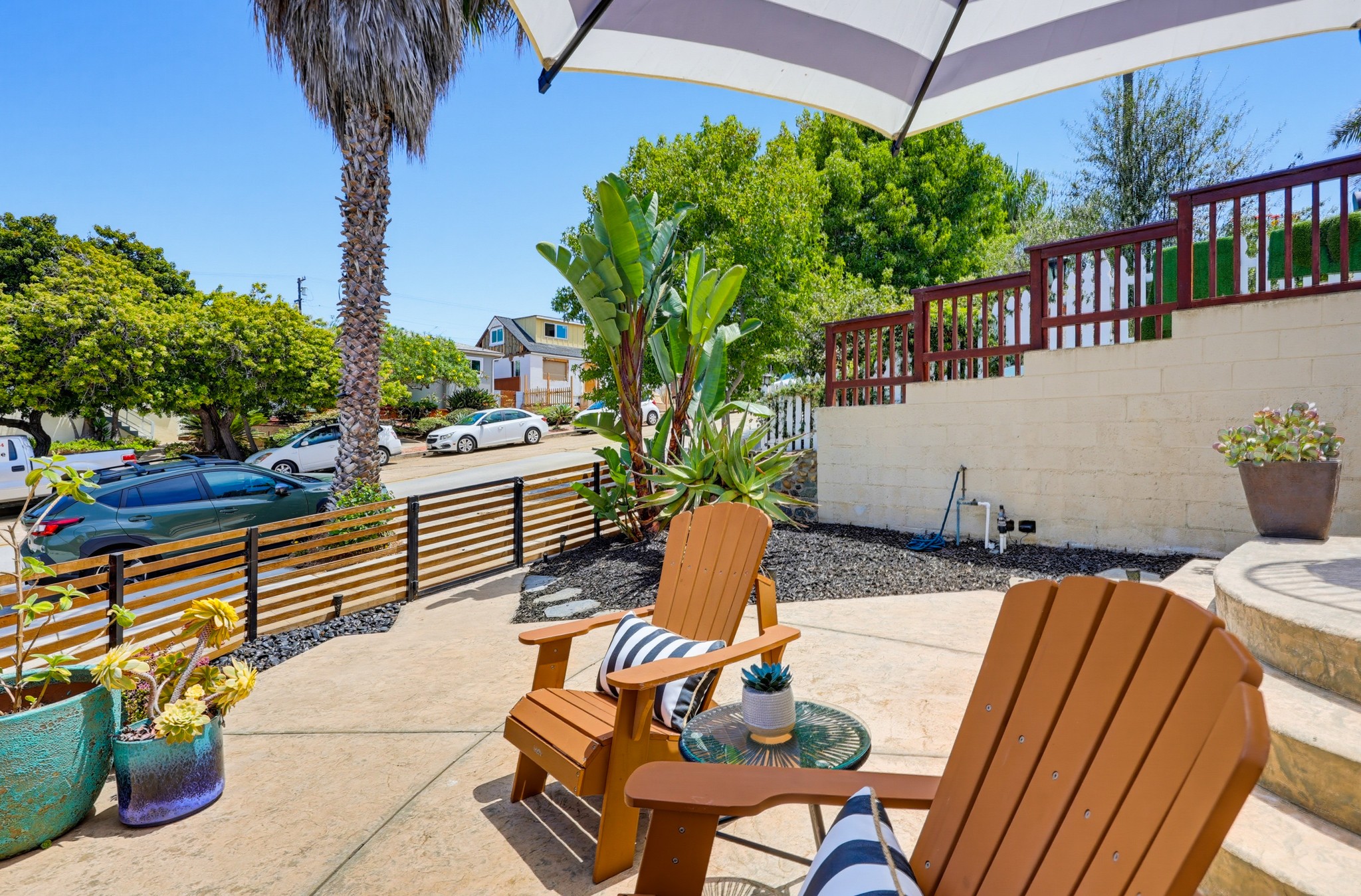 Virtual tour photo 11 of 84 for 4563 Narragansett Ave