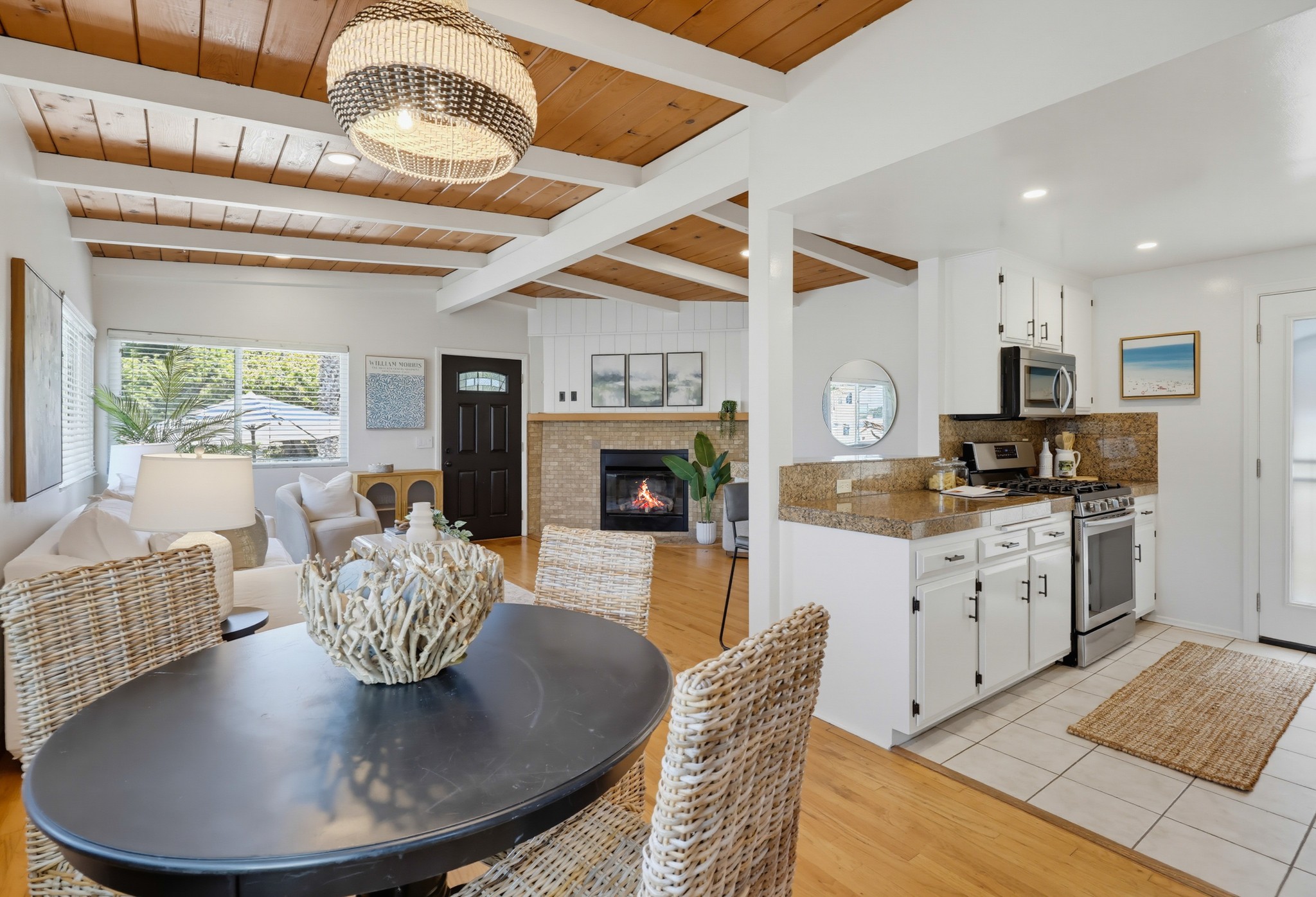 Virtual tour photo 20 of 84 for 4563 Narragansett Ave