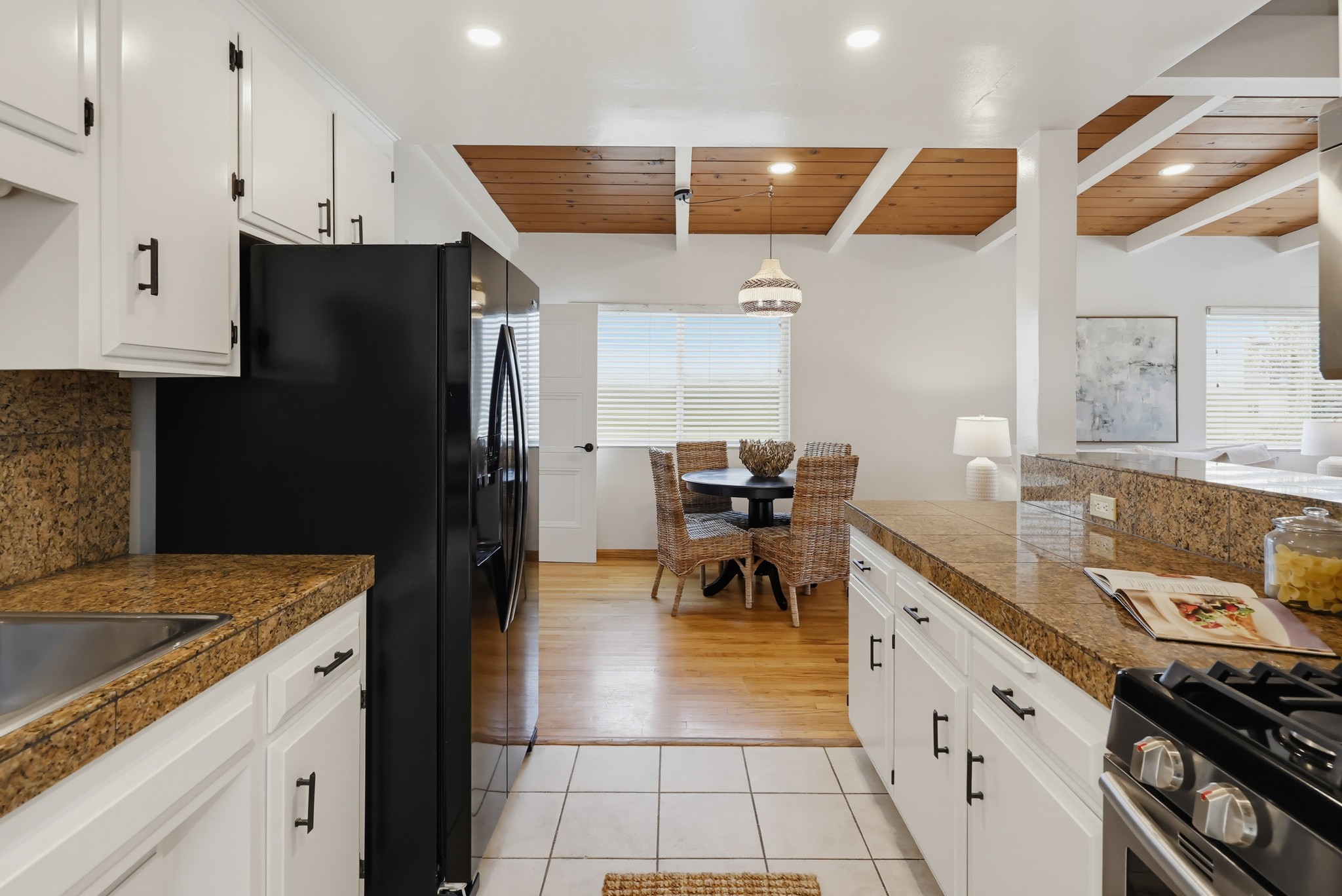 Virtual tour photo 25 of 84 for 4563 Narragansett Ave