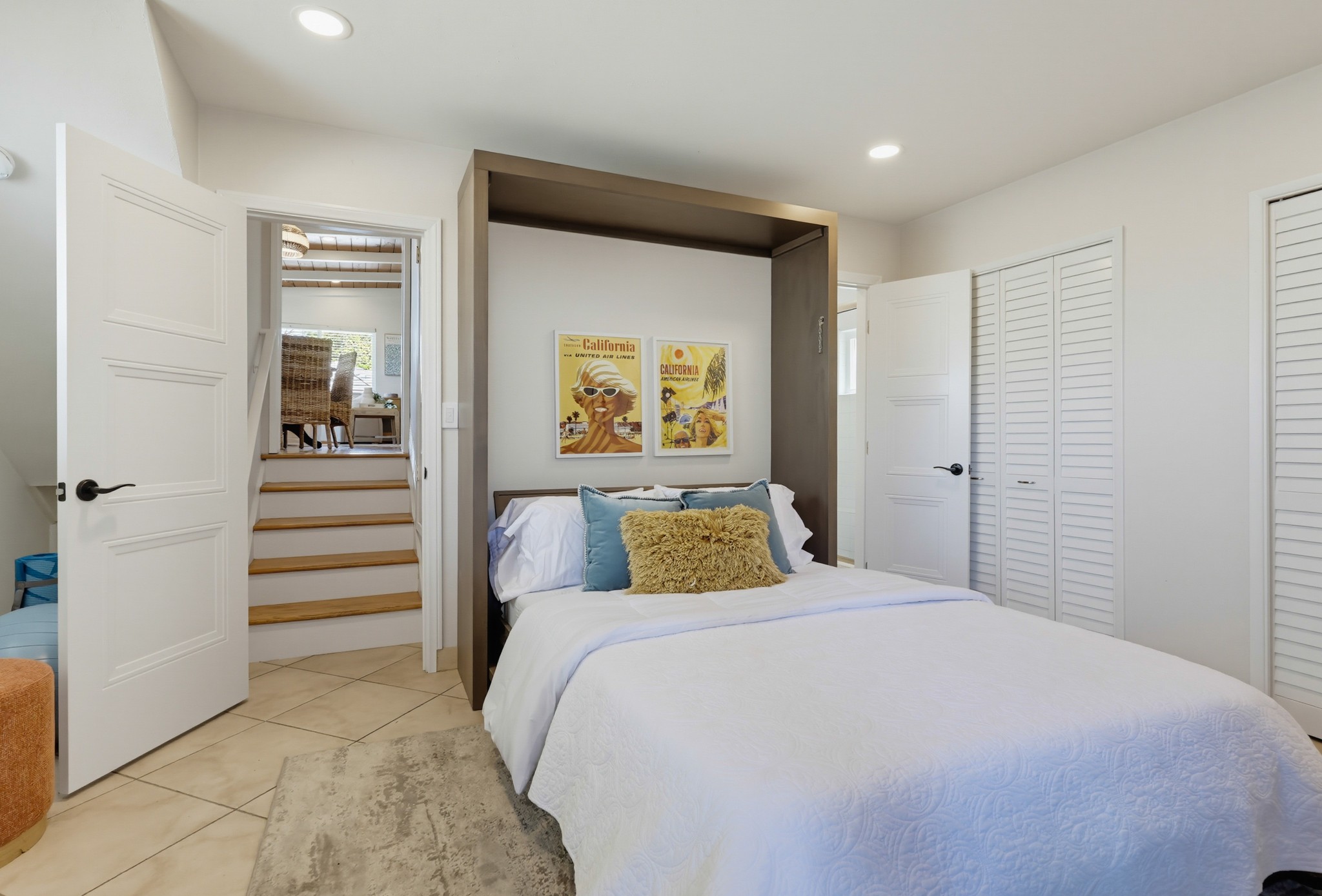 Virtual tour photo 29 of 84 for 4563 Narragansett Ave