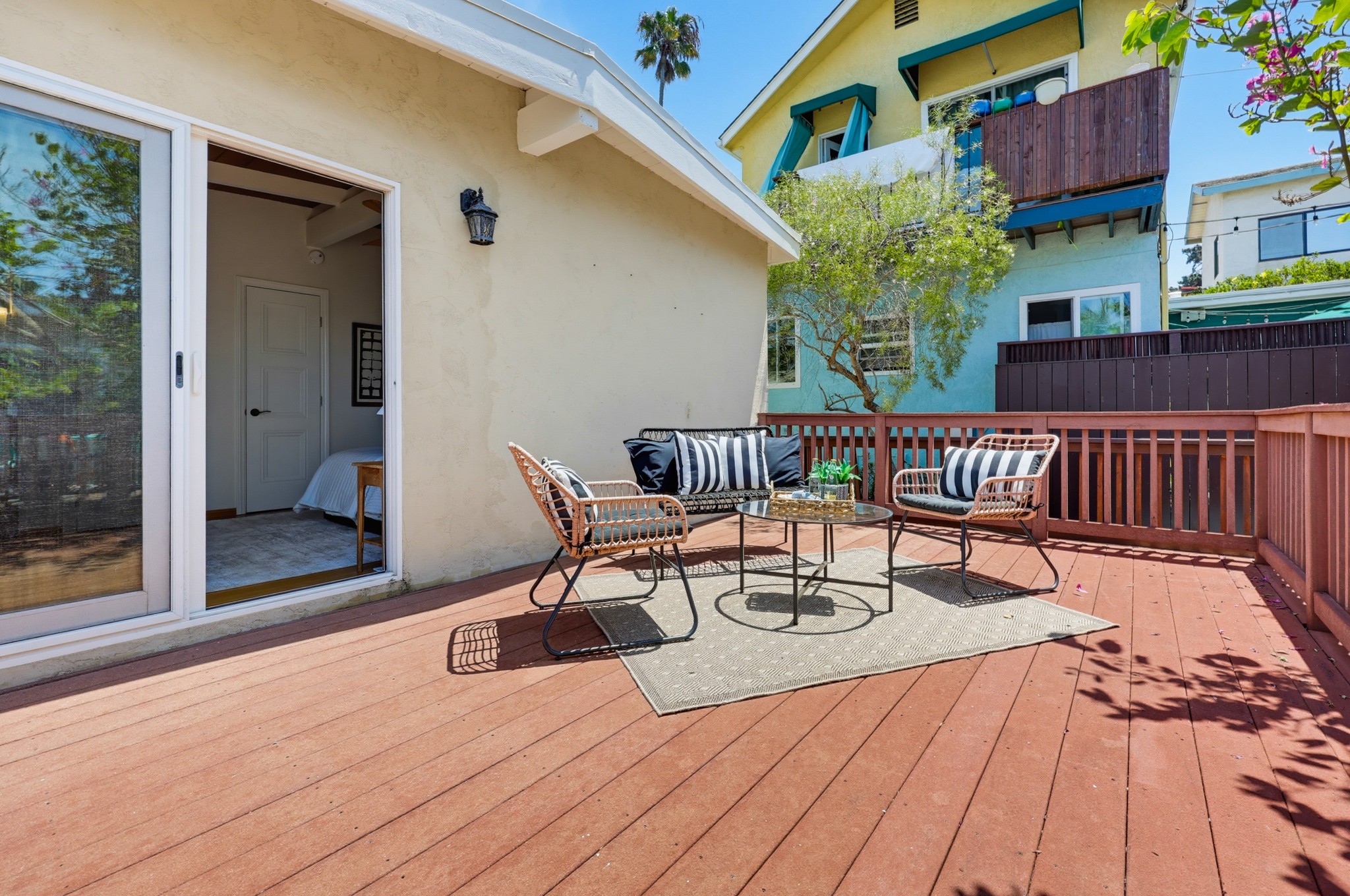 Virtual tour photo 43 of 84 for 4563 Narragansett Ave