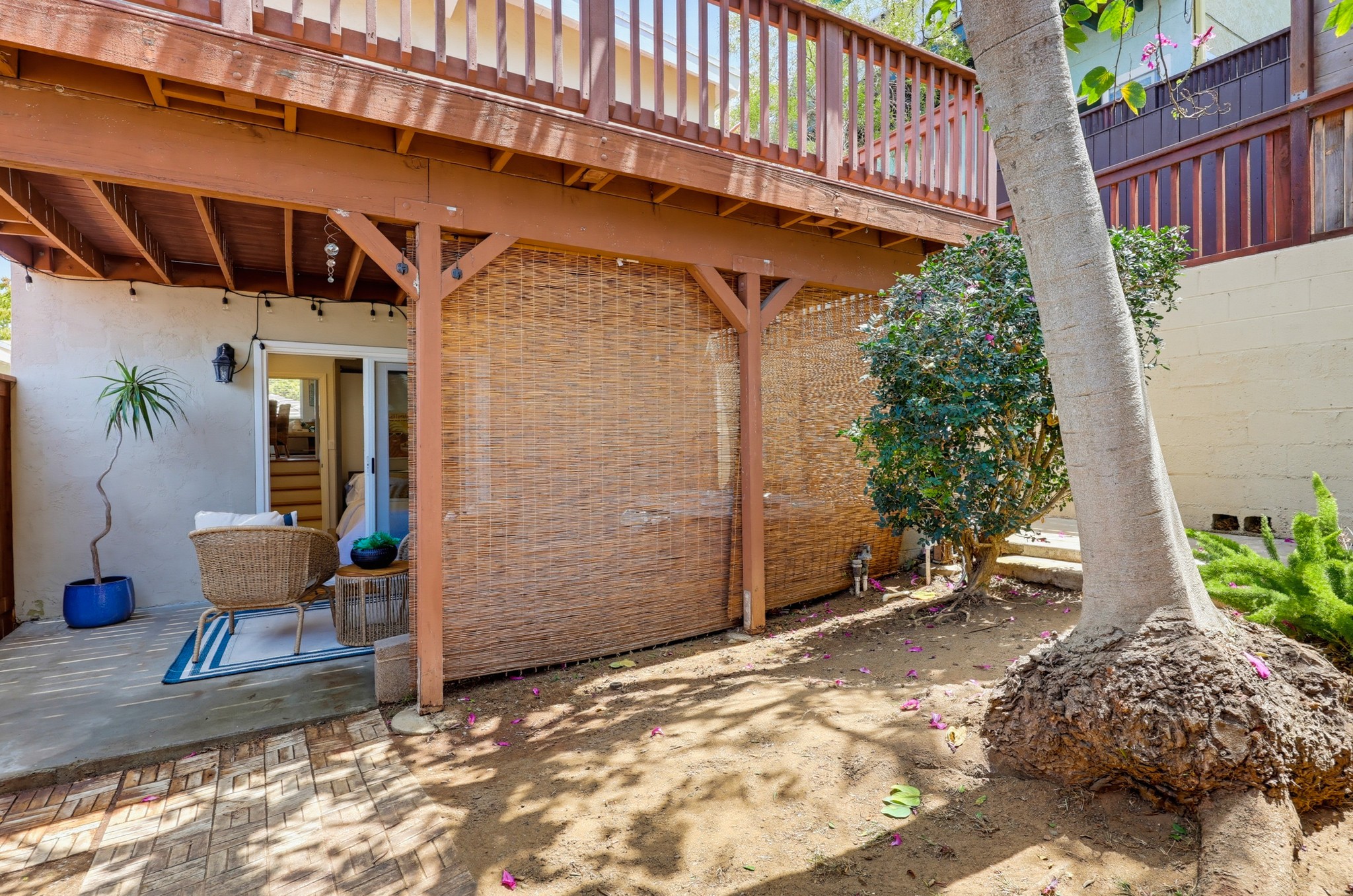 Virtual tour photo 80 of 84 for 4563 Narragansett Ave