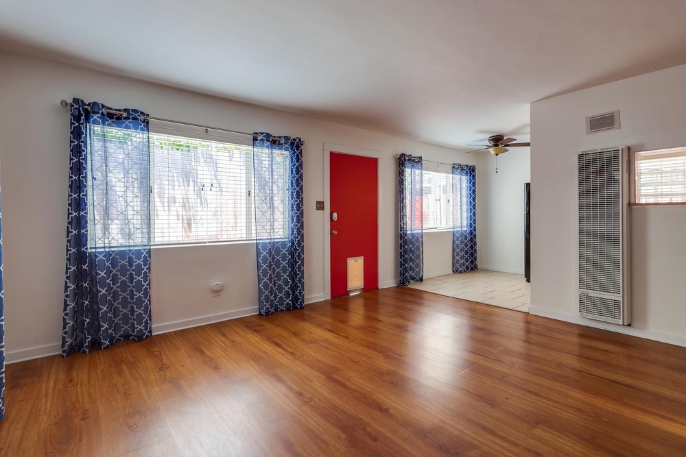 Virtual tour photo 5 of 17 for 4565 Florida St