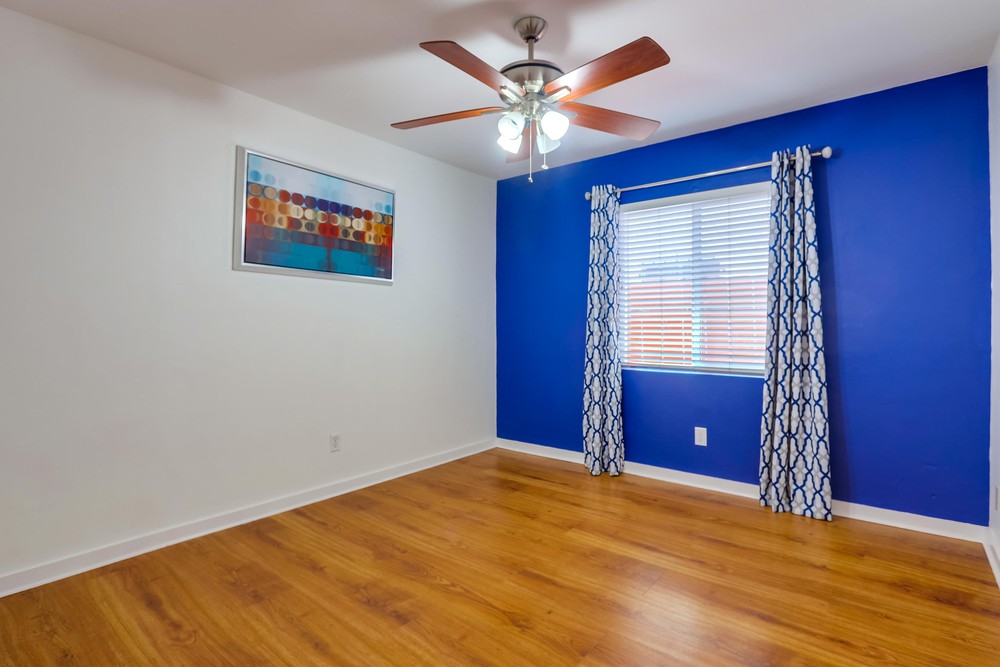 Virtual tour photo 13 of 17 for 4565 Florida St