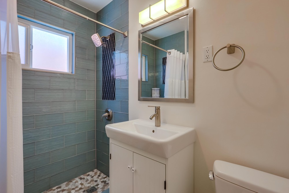 Virtual tour photo 15 of 17 for 4565 Florida St