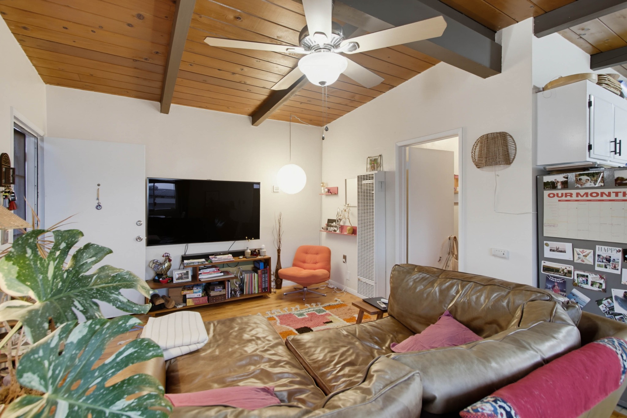 Virtual tour photo 16 of 61 for 4565 Narragansett Ave