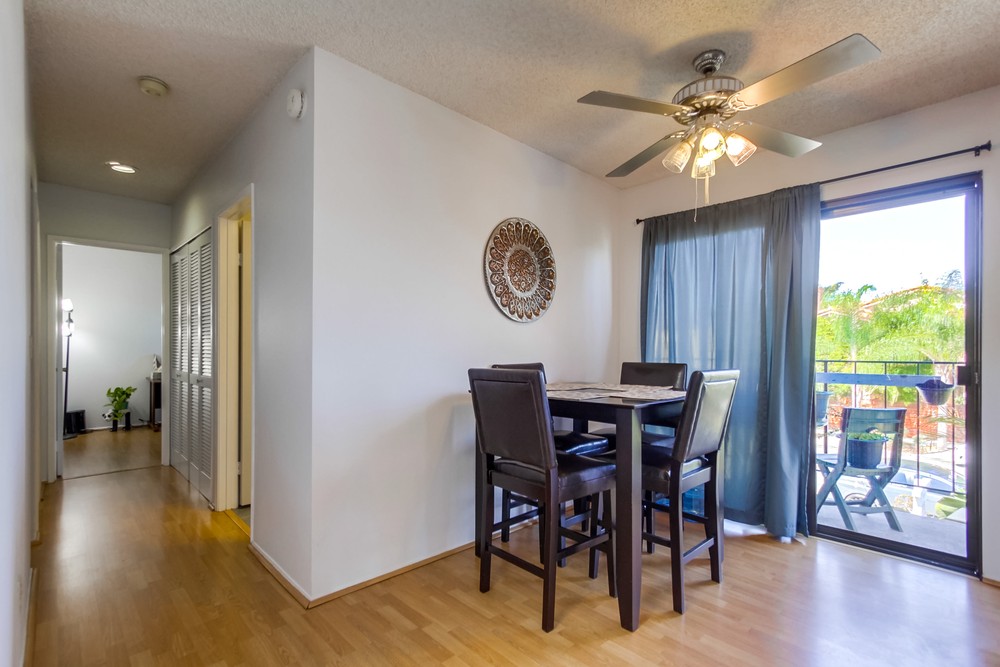 Virtual tour photo 14 of 37 for 4569 Hamilton St #4