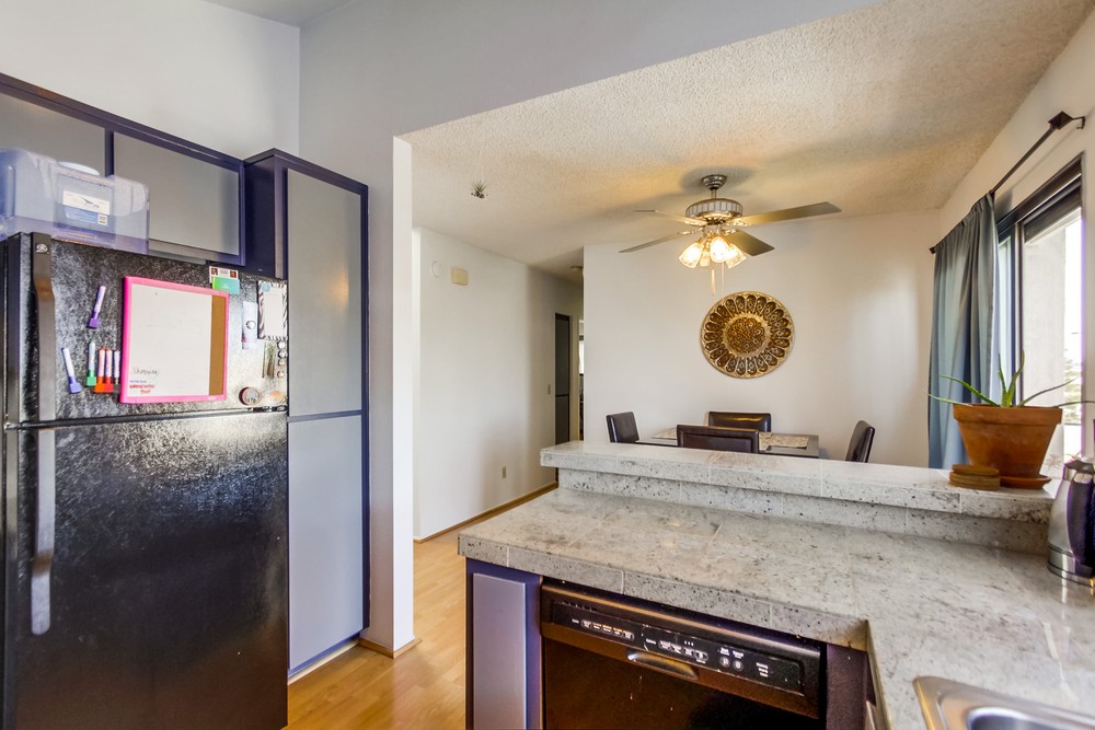 Virtual tour photo 21 of 37 for 4569 Hamilton St #4
