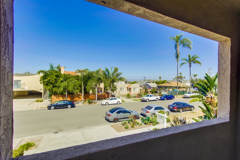 Virtual tour photo 29 of 37 for 4569 Hamilton St #4