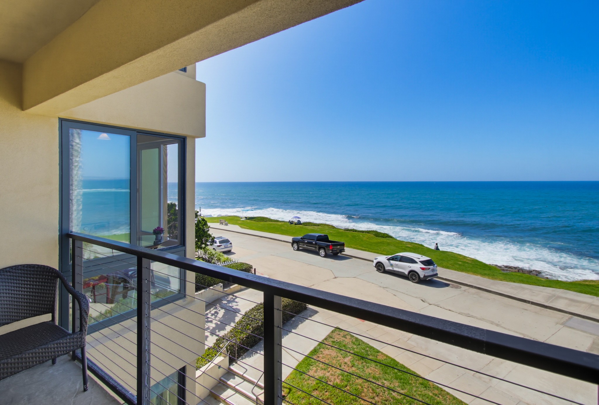 Virtual tour photo 35 of 87 for 457 Coast S Blvd Unit 302