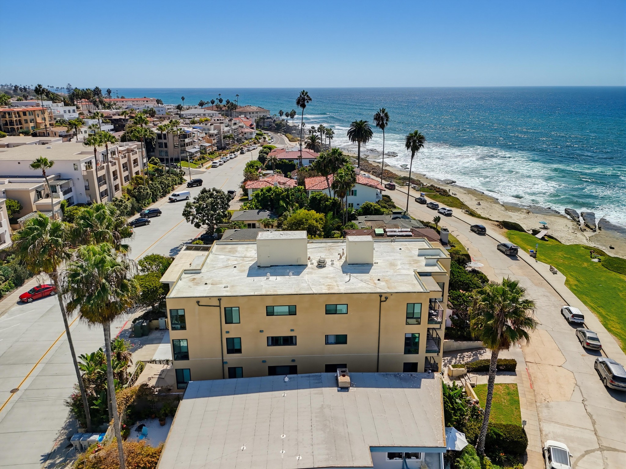 Virtual tour photo 55 of 87 for 457 Coast S Blvd Unit 302