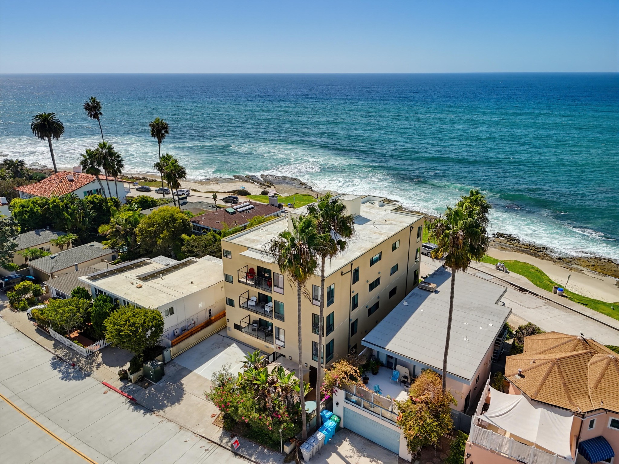 Virtual tour photo 56 of 87 for 457 Coast S Blvd Unit 302