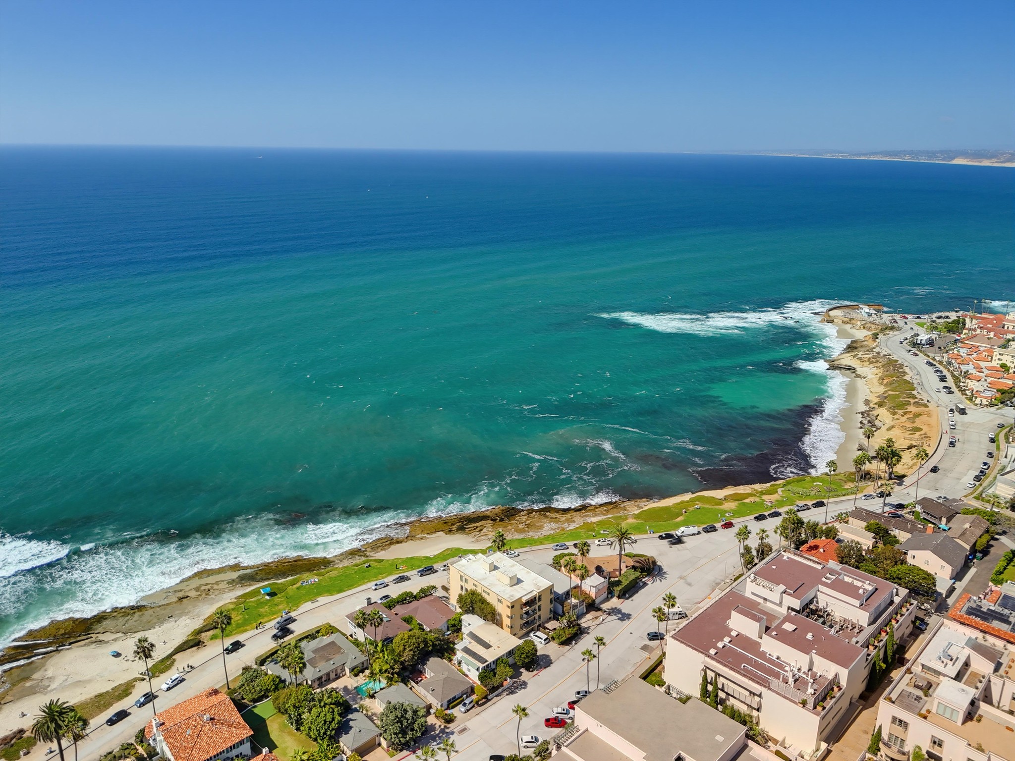 Virtual tour photo 66 of 87 for 457 Coast S Blvd Unit 302