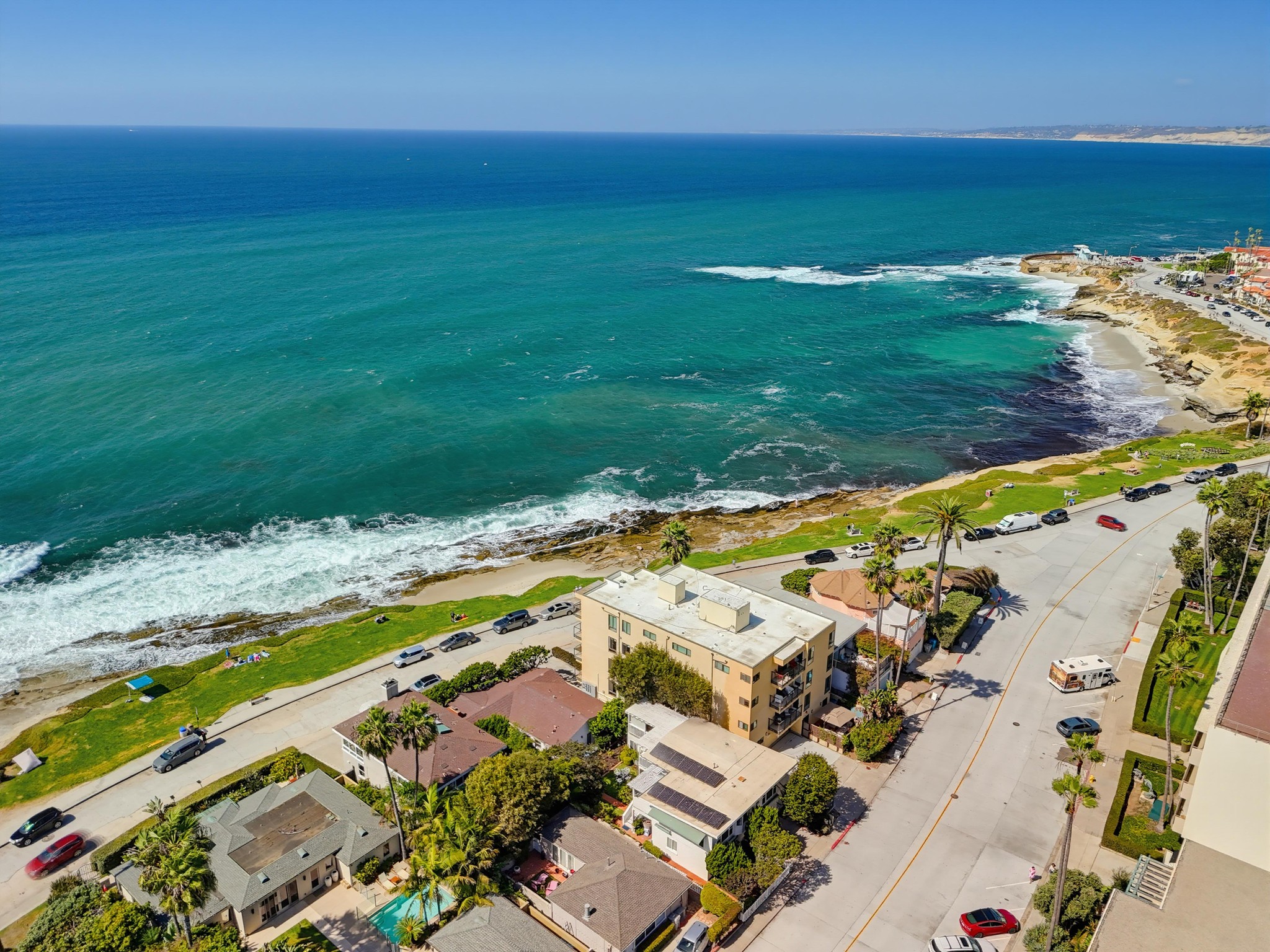 Virtual tour photo 76 of 87 for 457 Coast S Blvd Unit 302