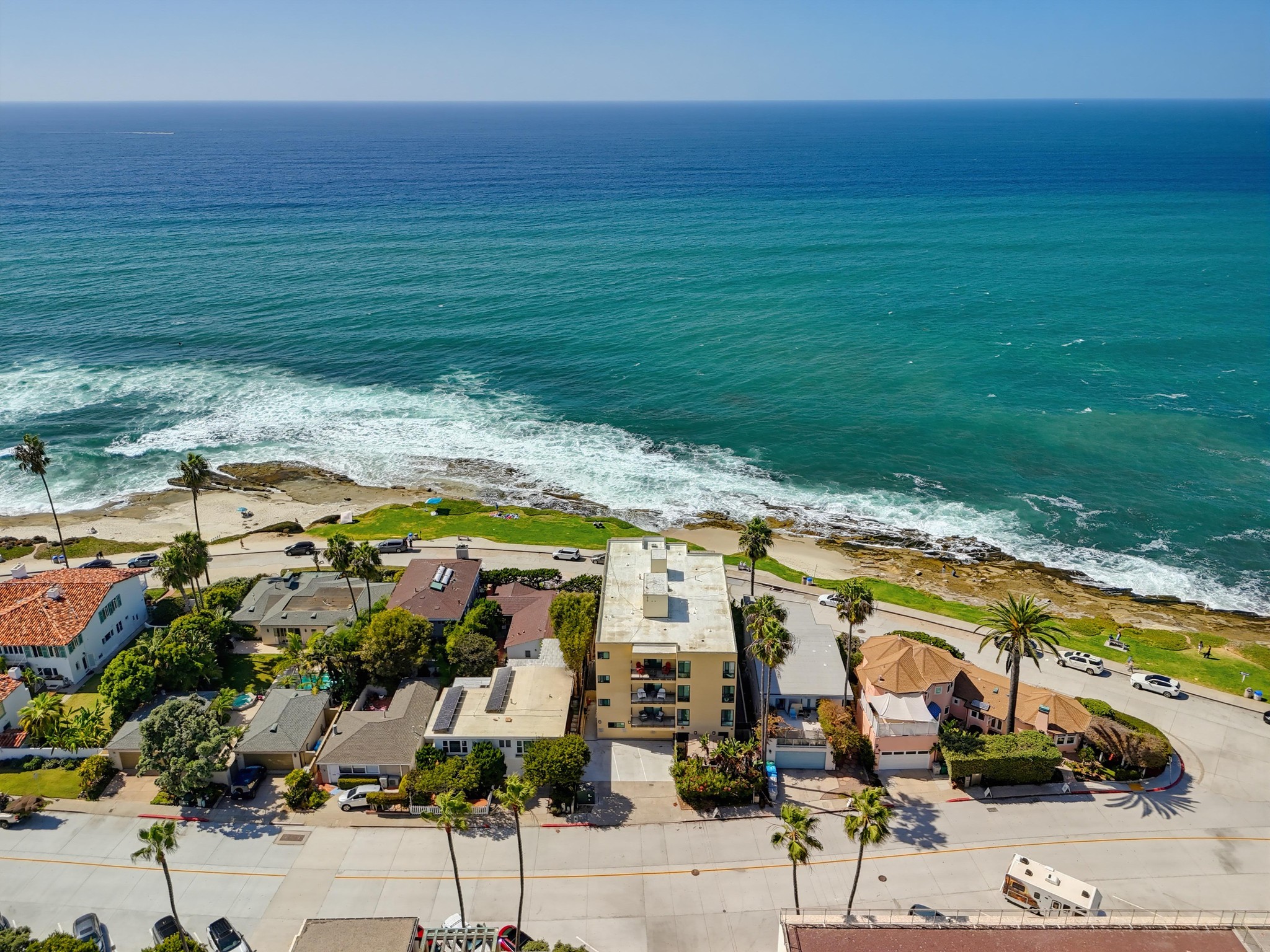 Virtual tour photo 77 of 87 for 457 Coast S Blvd Unit 302