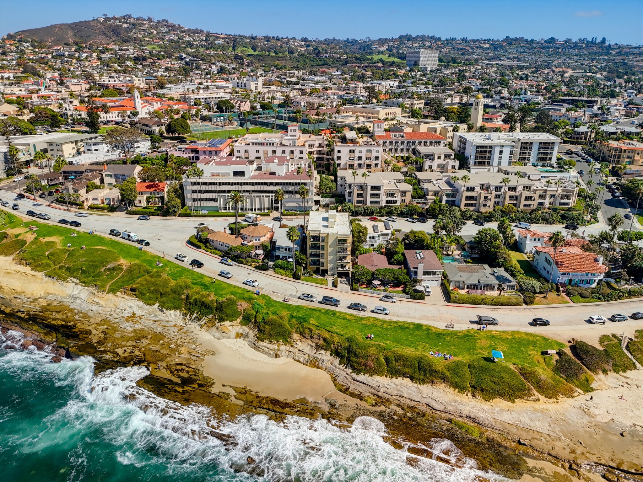 Virtual tour photo 83 of 87 for 457 Coast S Blvd Unit 302
