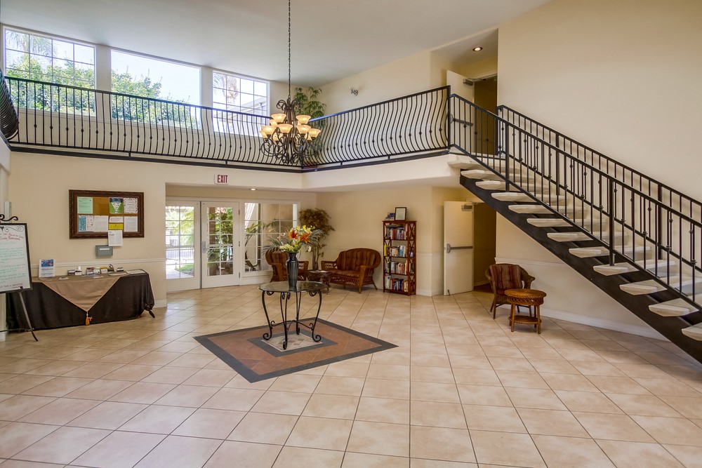 Virtual tour photo 6 of 45 for 4570 54th St #109