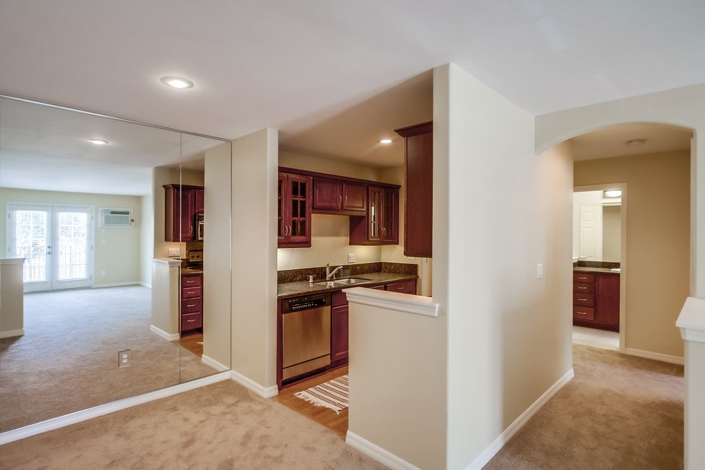 Virtual tour photo 17 of 45 for 4570 54th St #109