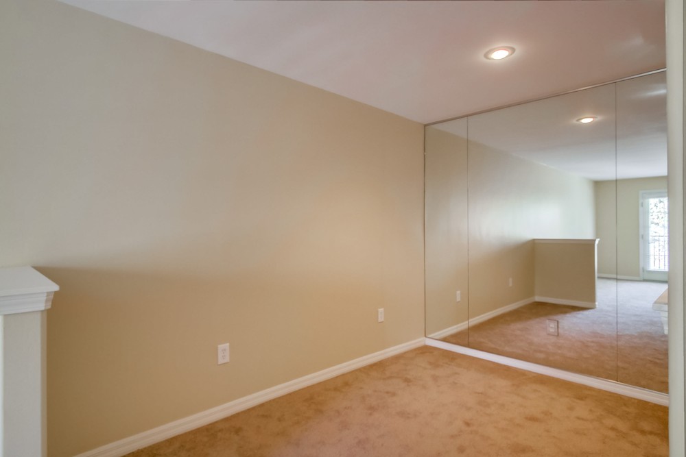 Virtual tour photo 19 of 45 for 4570 54th St #109