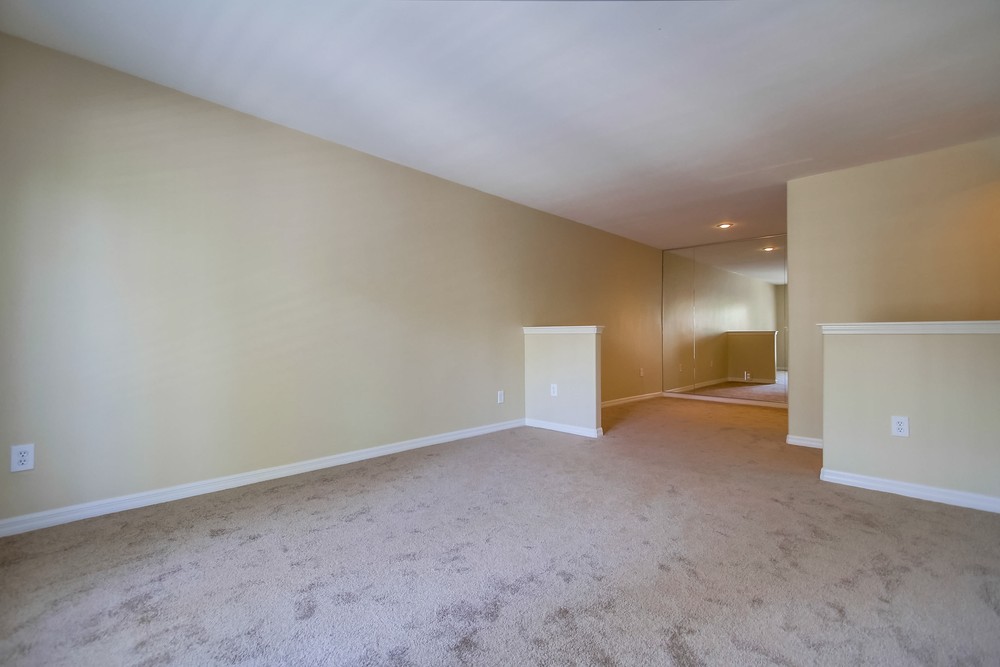 Virtual tour photo 24 of 45 for 4570 54th St #109