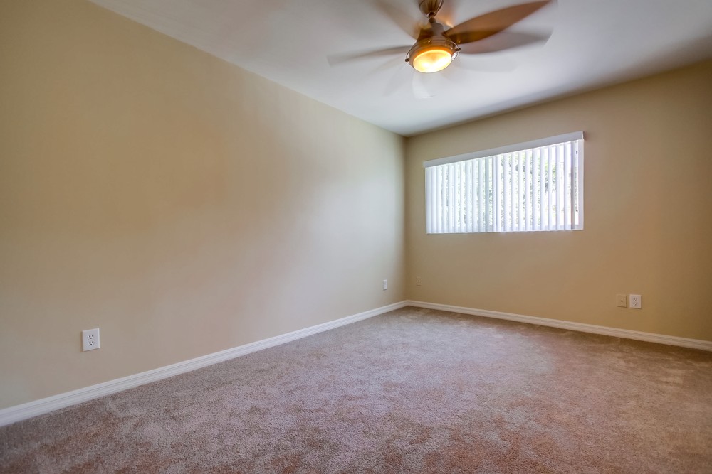 Virtual tour photo 26 of 45 for 4570 54th St #109