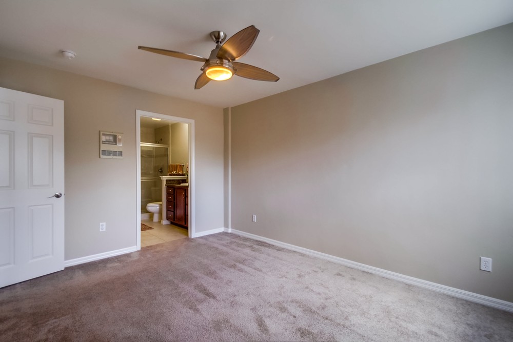 Virtual tour photo 24 of 41 for 4570 54th St #114