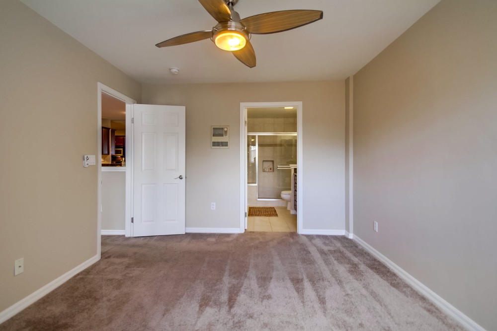 Virtual tour photo 25 of 41 for 4570 54th St #114