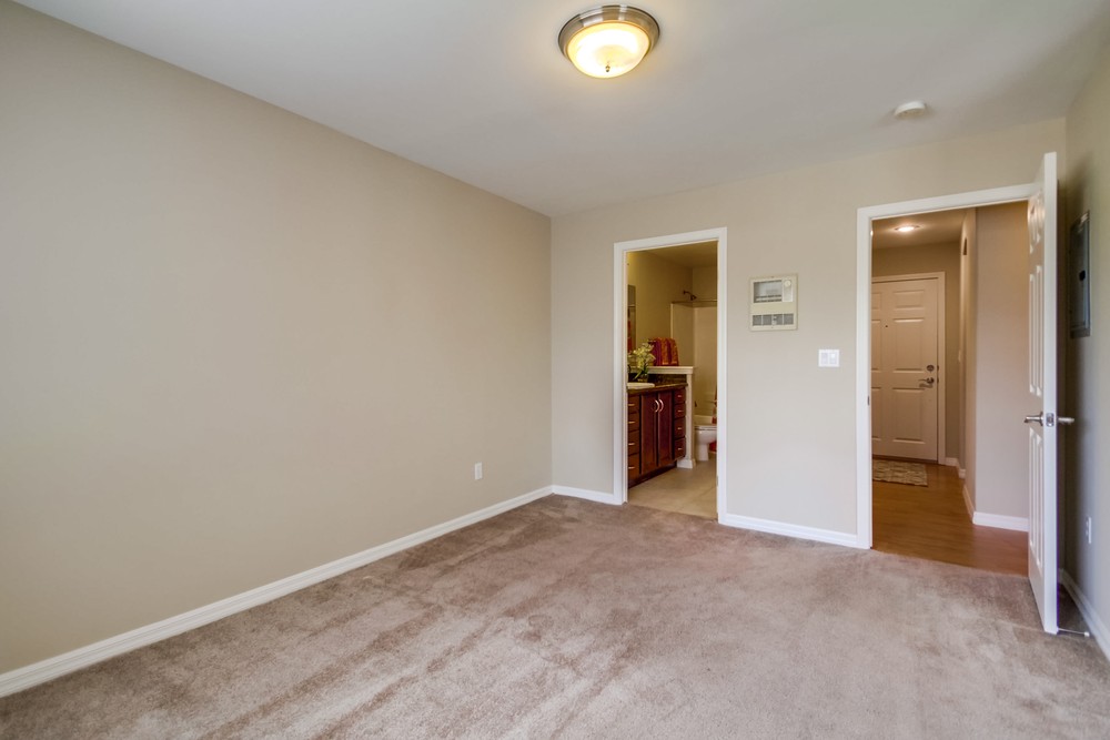 Virtual tour photo 30 of 41 for 4570 54th St #114