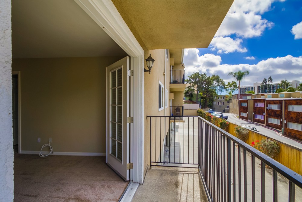 Virtual tour photo 35 of 41 for 4570 54th St #114