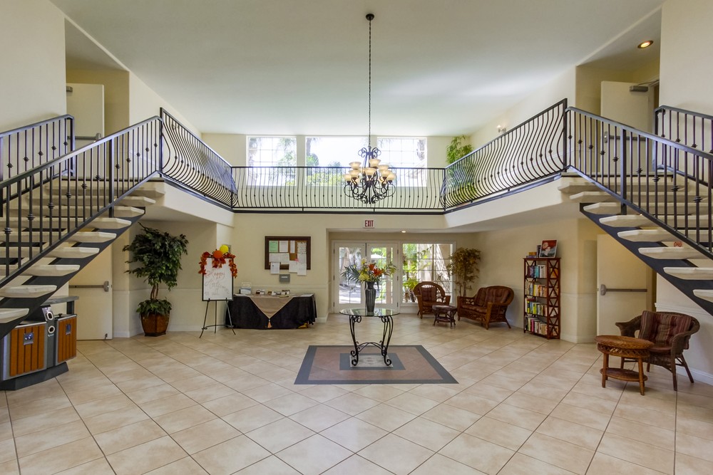 Virtual tour photo 9 of 41 for 4570 54th St UNIT 208