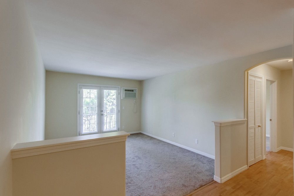 Virtual tour photo 11 of 41 for 4570 54th St UNIT 208