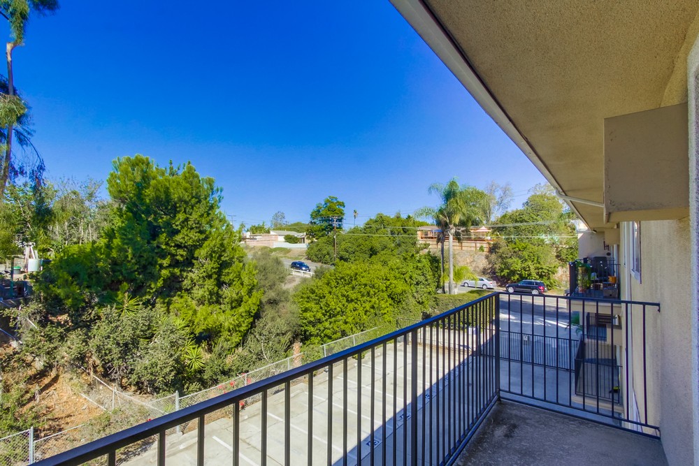 Virtual tour photo 33 of 41 for 4570 54th St UNIT 208