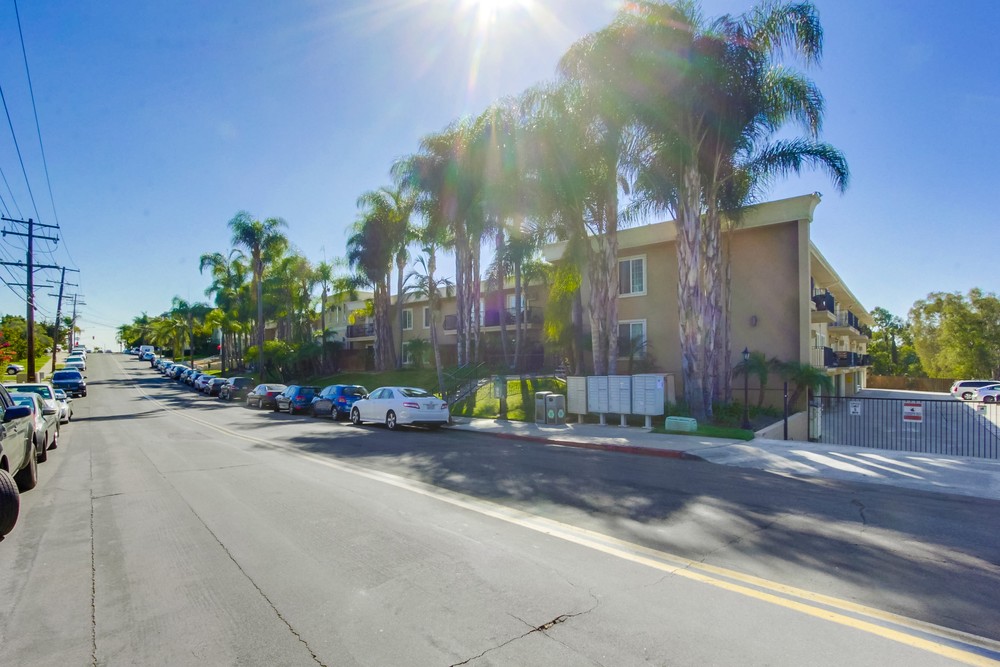 Virtual tour photo 42 of 41 for 4570 54th St UNIT 208